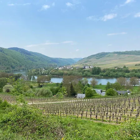 Bei Stenze Apartmán Senheim